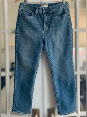 Madewell Petite Perfect Vintage jean in Finney wash, size 28P